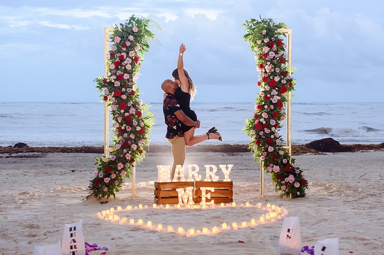 cancun marriage proposal